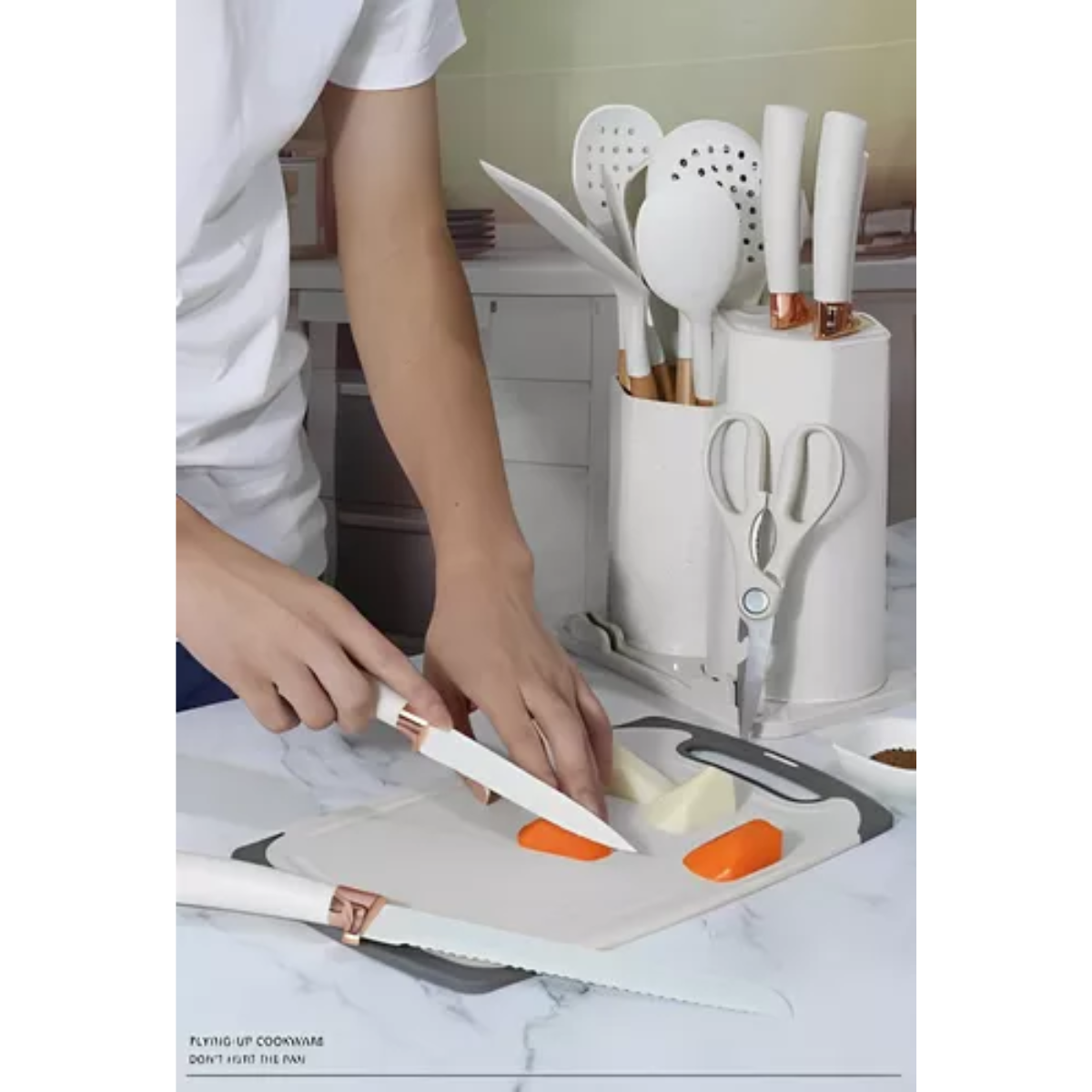Set de Utensilios de Cocina x19 Piezas | Silicona Antiadherente con Mangos de Madera y Cuchillos Profesionales